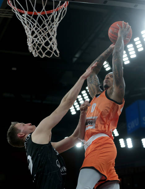 己正逐渐适 己正逐渐适